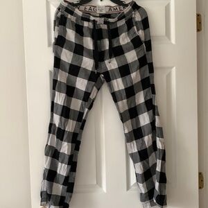 American Eagle black white plaid pajama pants S/p